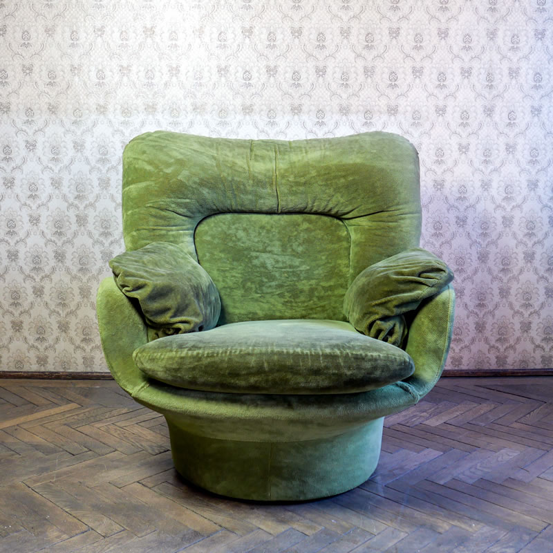 Green Velvet Lounge Chair2