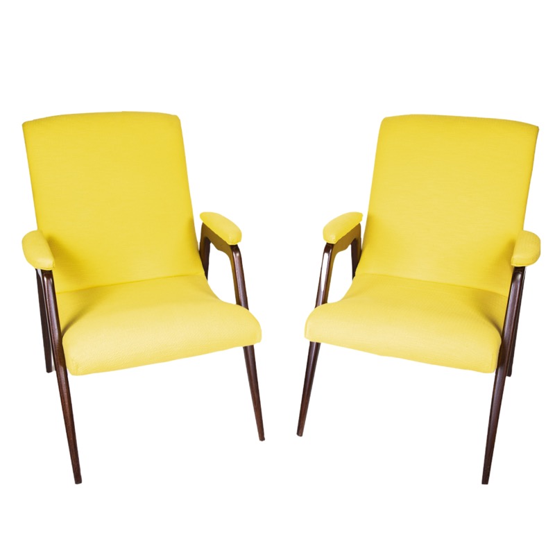 yellow-chairs-q