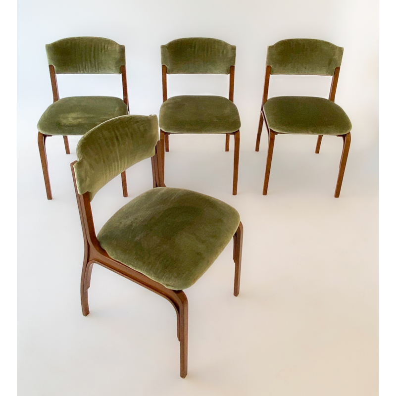 green_chairs2