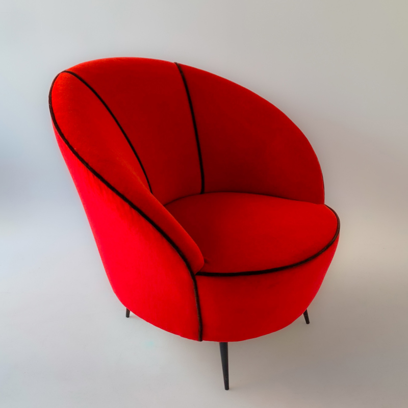 red_chairs3