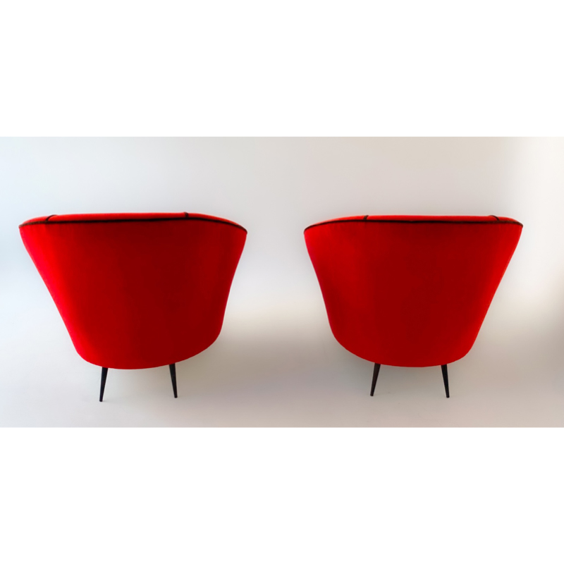 red_chairs4