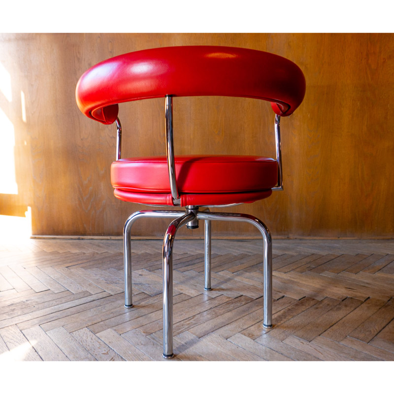 1C136CDD-6D99-4DB2-BB83-E1743483CD64