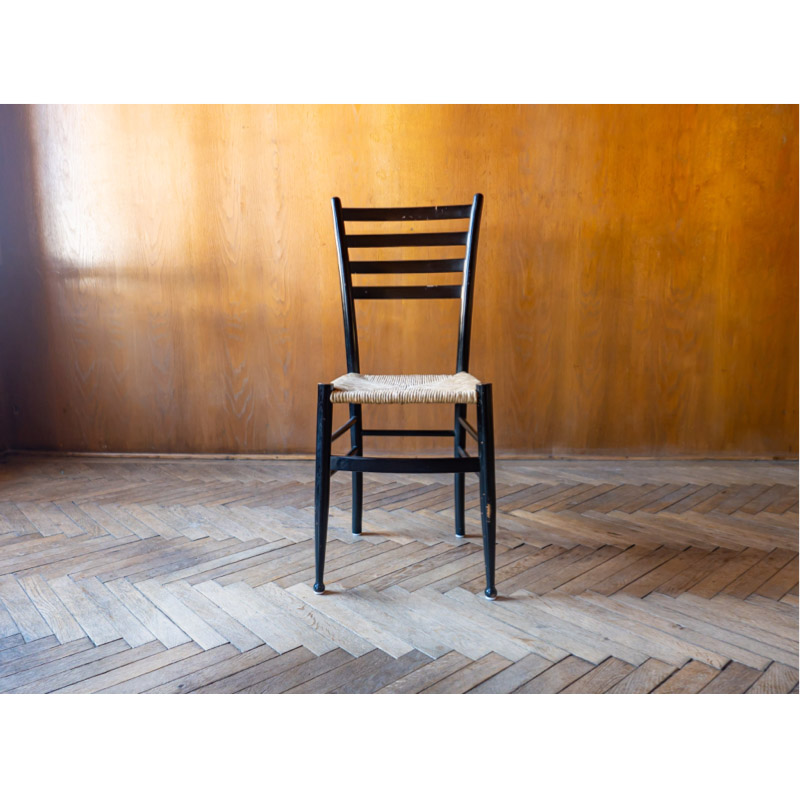 6CD4FBA1-1E57-4C64-A228-E381B45E67F0