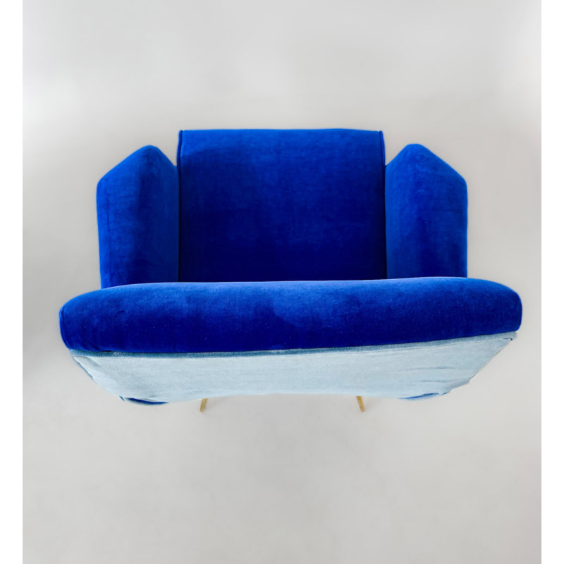 BEC16410-E596-4FC3-9B70-AAF52DC421B9