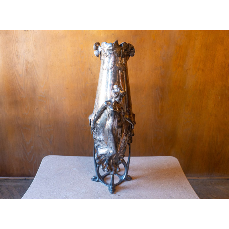 F21E89DB-BF73-46FF-A565-4BD3115C6A03