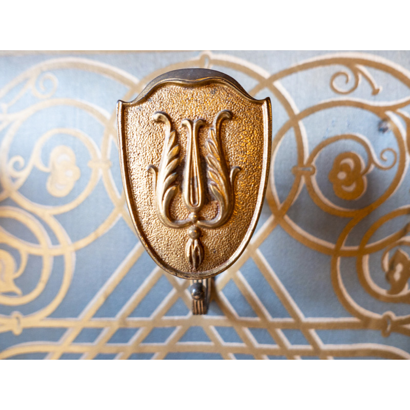 9737FFEF-B80F-4735-9590-4B645E6F02F4