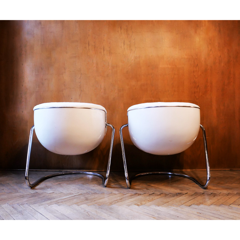 52EED629-C03A-4E25-A0C2-0900A15FA32F