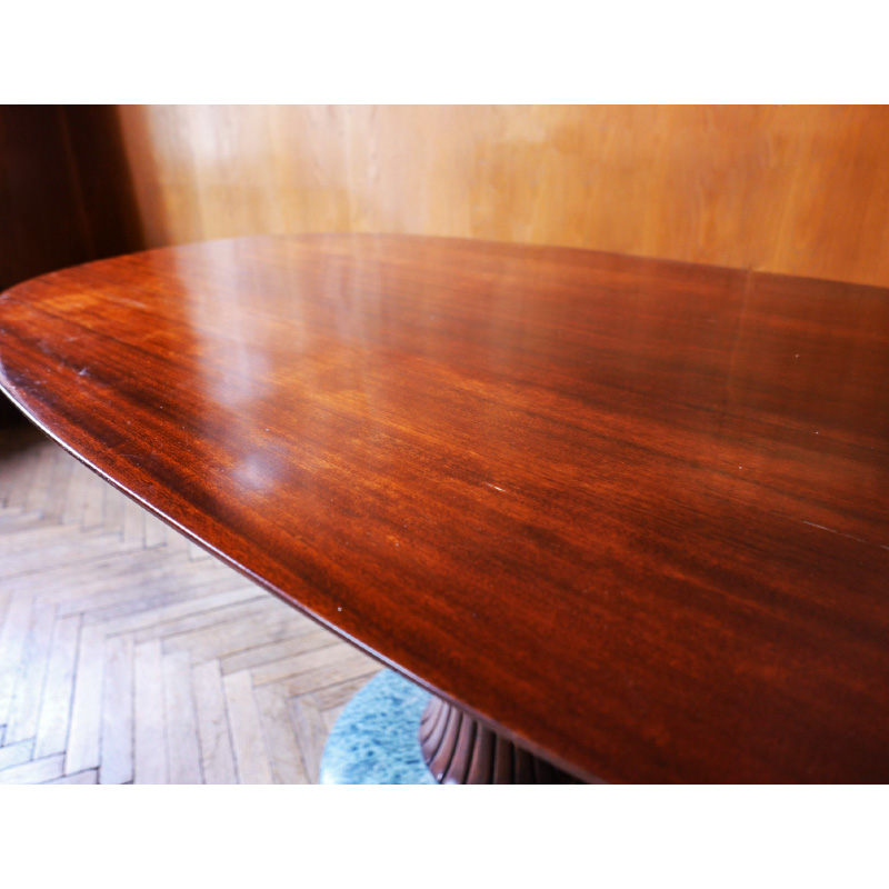 8A577E1C-E7A4-4E1D-B5F2-1807F5F5694D