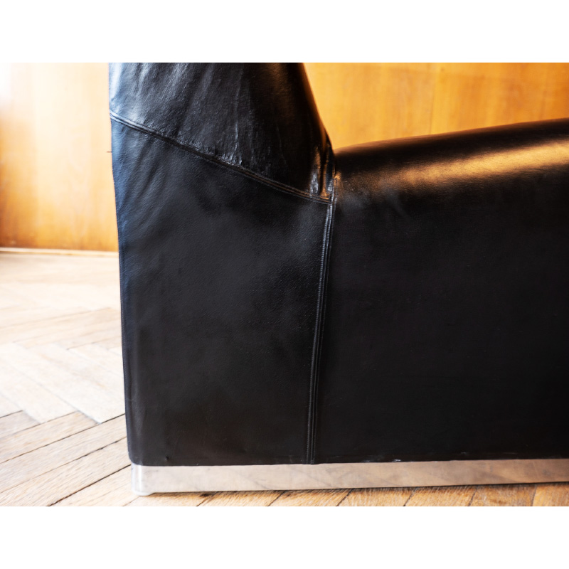 48349EBA-7B50-49A6-AC4C-15BF9D85C0C5