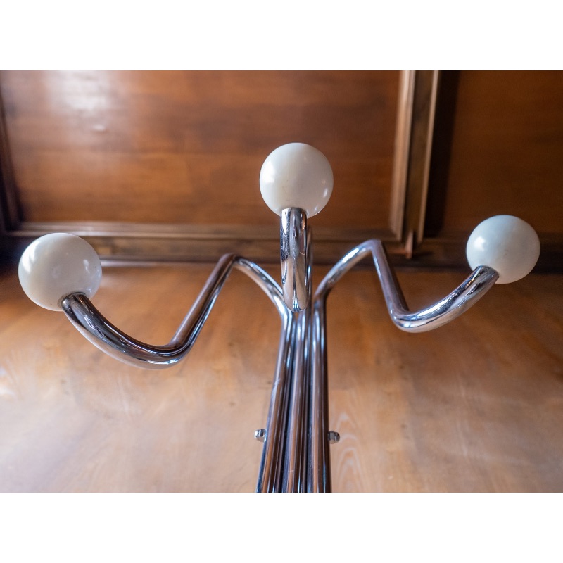 05B70730-0E33-44AE-A7A4-2D1472BB6B4D