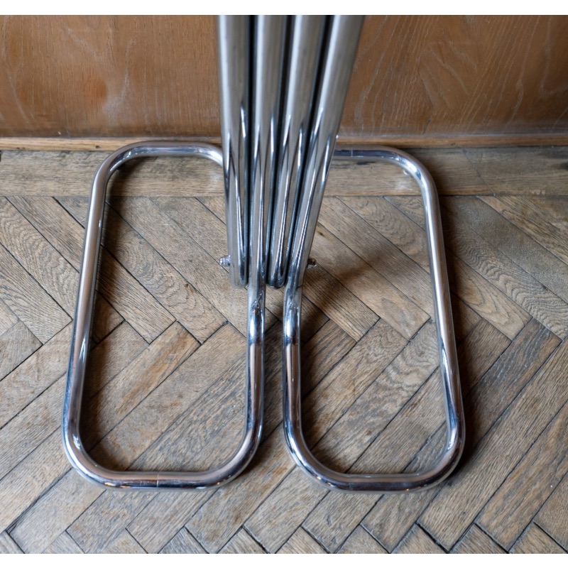 E341D17E-D74D-4D2F-843B-070CF49ED34F