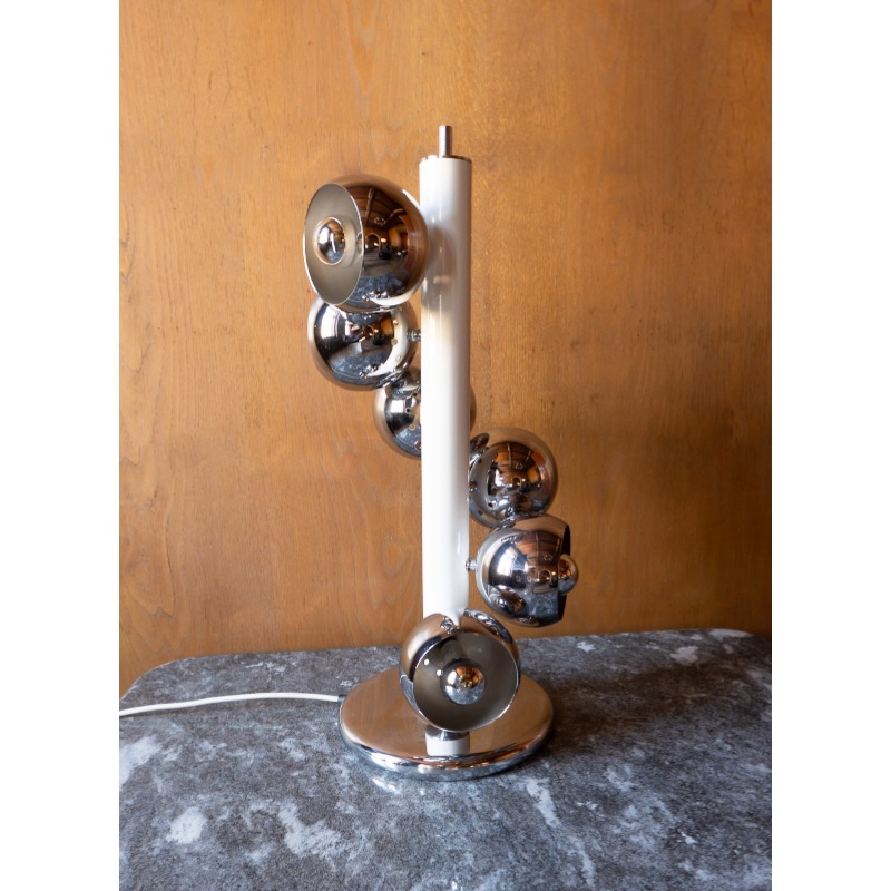 8CA1D590-2320-4CDE-B9C1-512DE95C566A