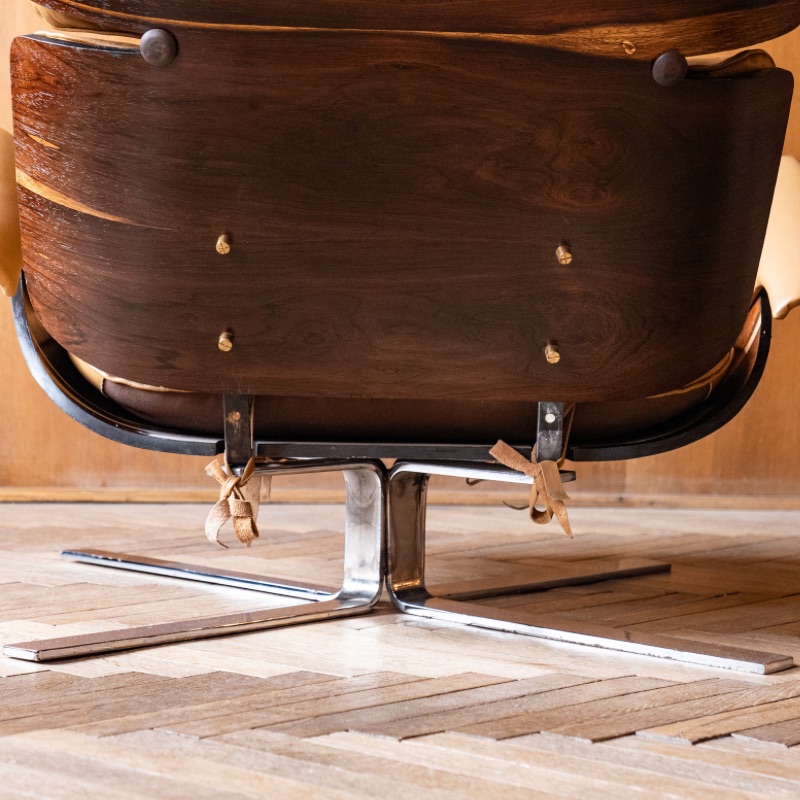 FBA413BC-63D9-4A0C-B455-21620F0DE95C