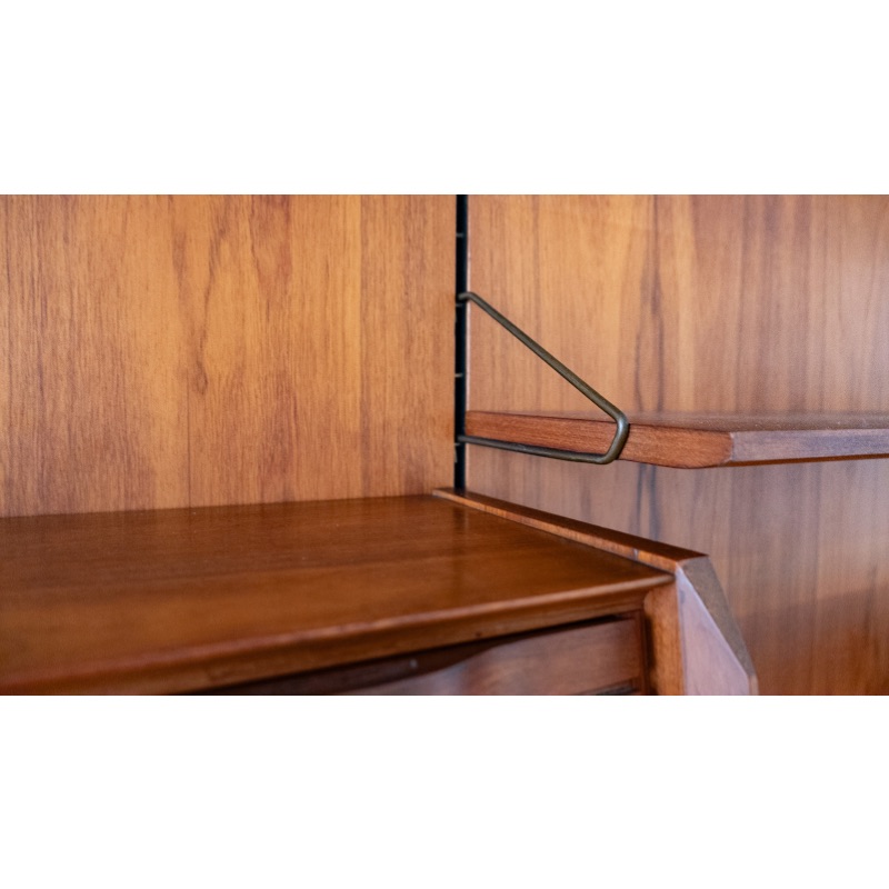 7203B728-AC6E-45D8-892E-7E4B716D1861