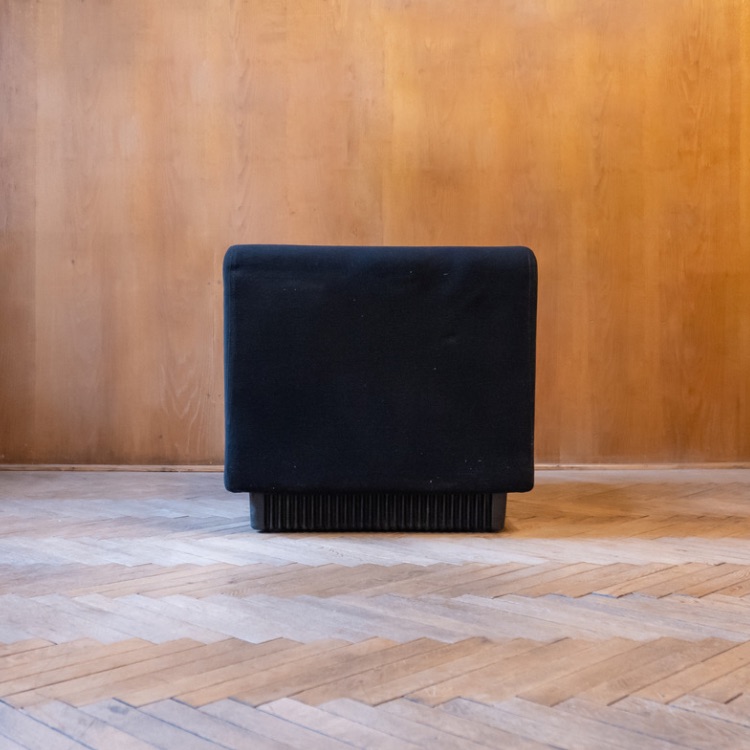 82CB4E92-182E-48AE-8915-166B858849DB