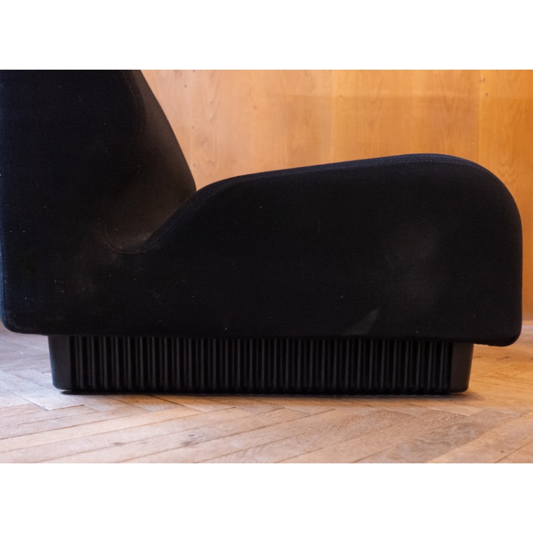 97CE00DF-66C8-43BD-9F5A-65529EBB6451