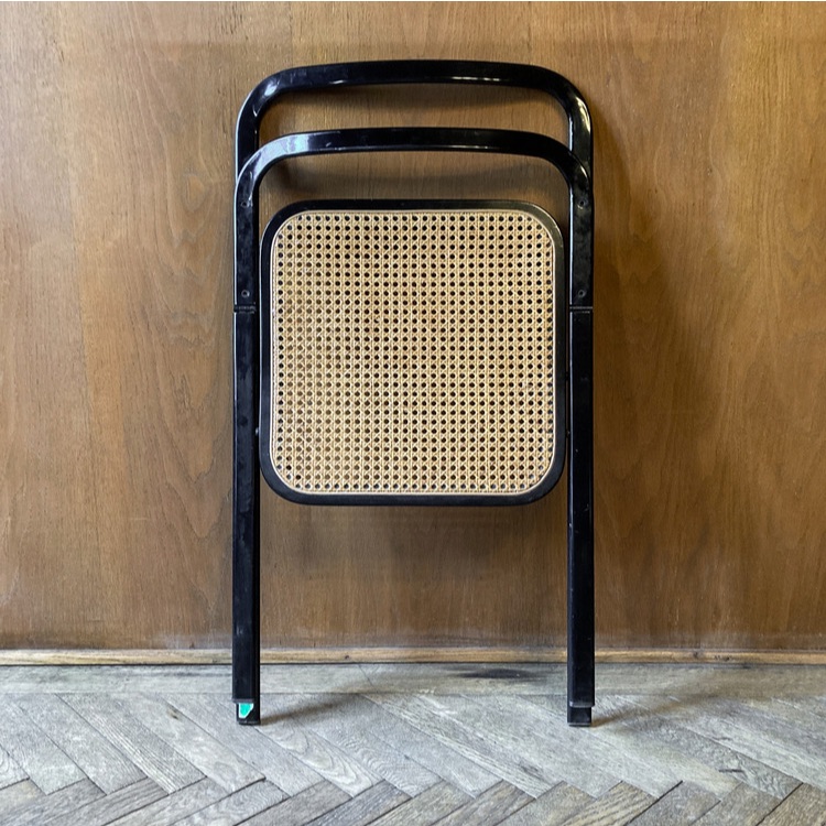 D62AF854-D75B-4CA3-AA78-8C2DEEE502AD