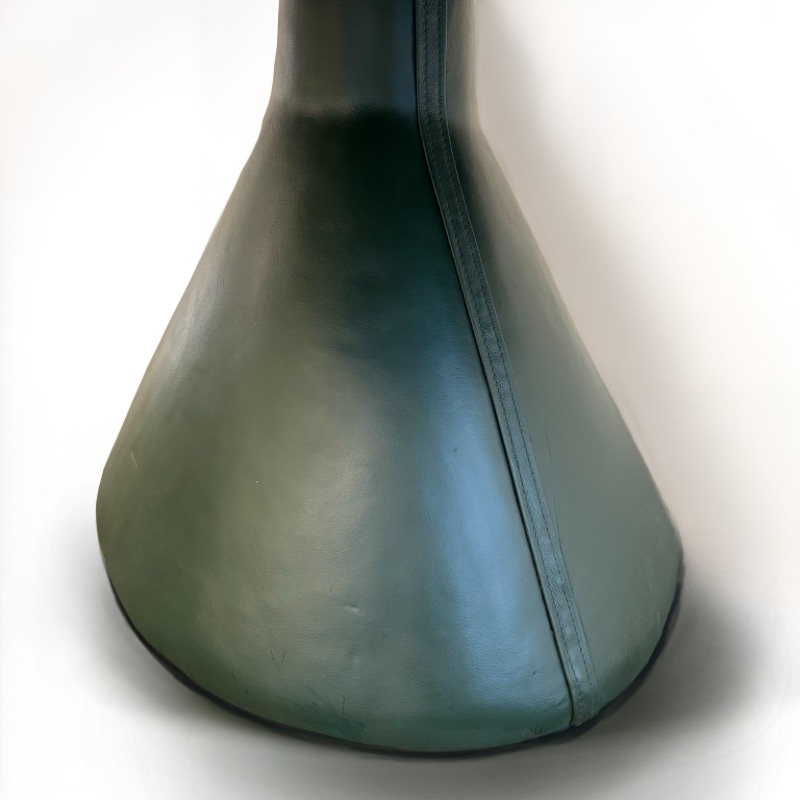 9C7CC3EC-A763-41F3-AF71-BE036D5FDDD6